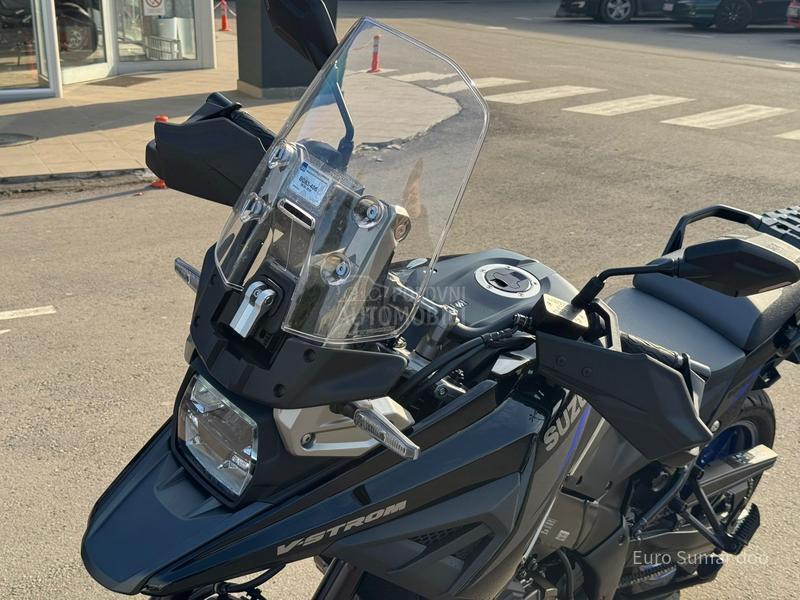 Suzuki V STROM 1050DE M5