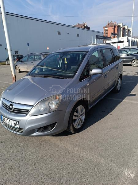Opel Zafira 