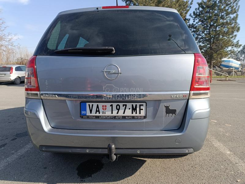 Opel Zafira 