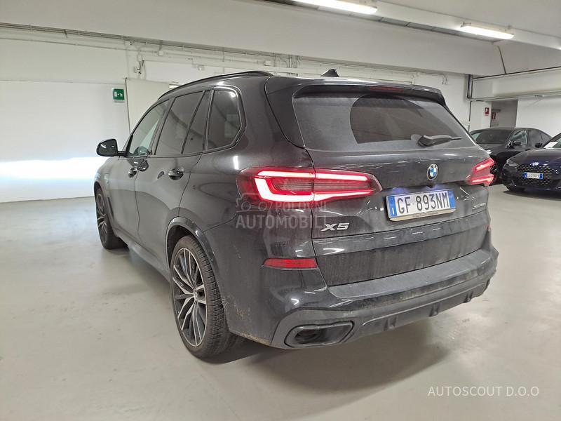 BMW X5 xDrive45e