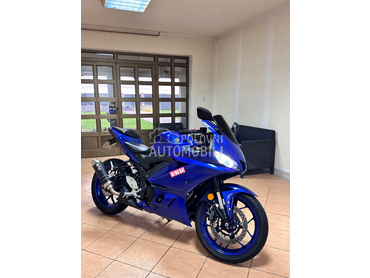 Yamaha R3