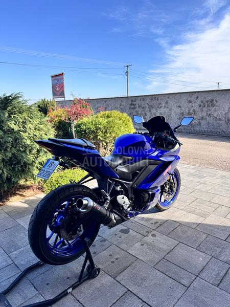 Yamaha R3