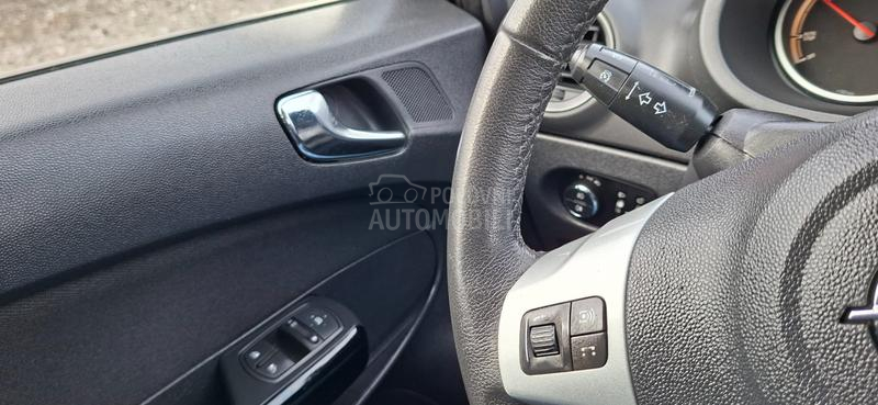 Opel Corsa D 1.3 REZERVISA NO