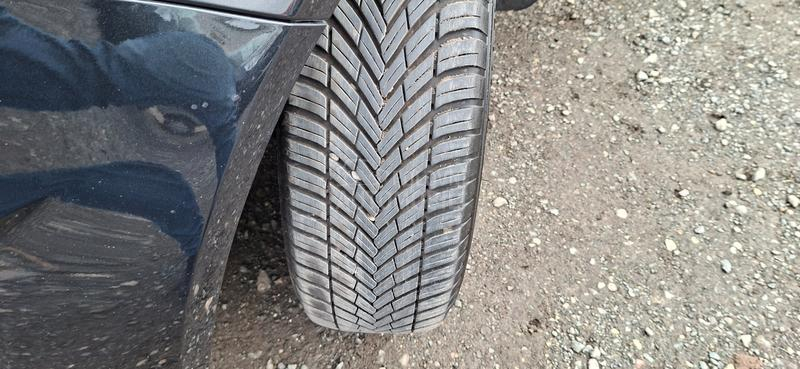 Opel Corsa D 1.3 REZERVISA NO