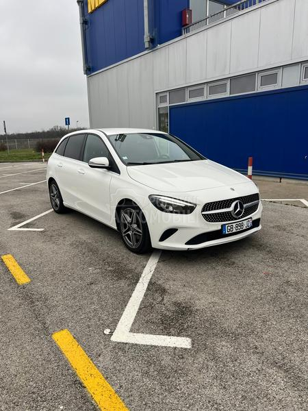 Mercedes Benz B 200 