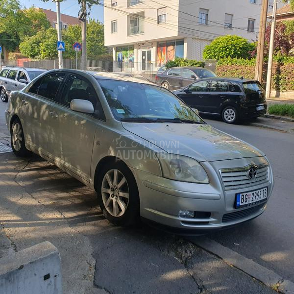 Toyota Avensis 