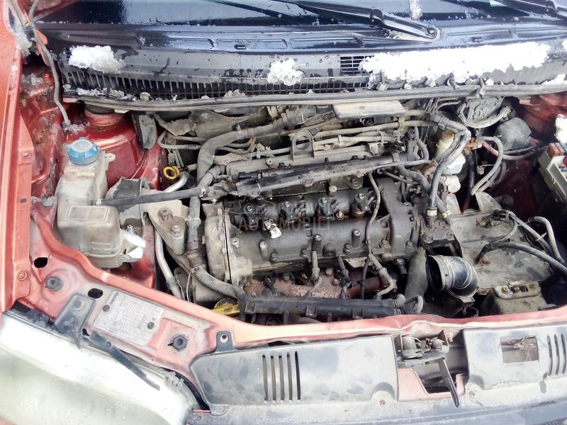 Fiat Idea 2008. god. -  kompletan auto u delovima