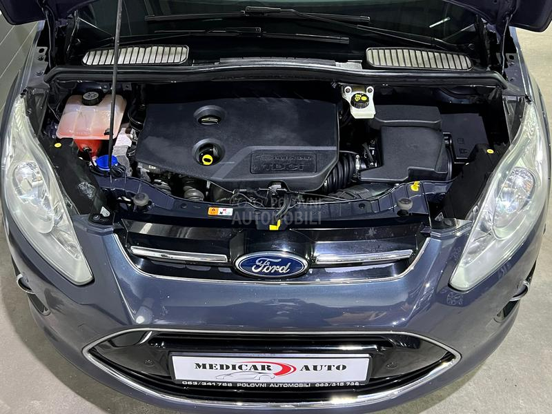 Ford C-Max TITANIUM