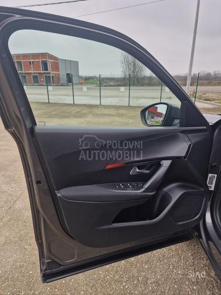 Peugeot 2008 1.2 PURETECH