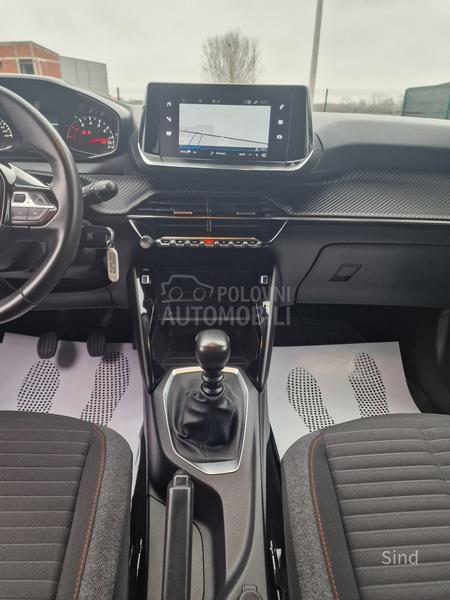 Peugeot 2008 1.2 PURETECH