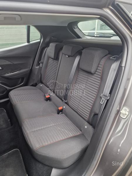 Peugeot 2008 1.2 PURETECH