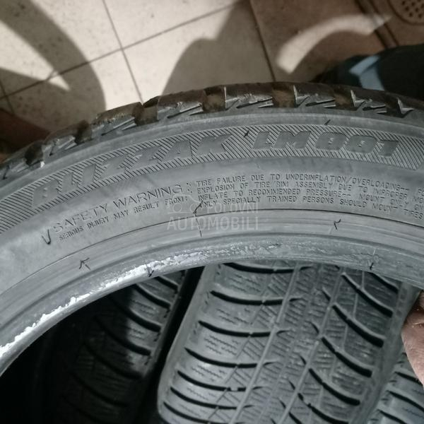 Bridgestone 225/45 R17 Zimska