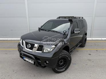 Nissan Pathfinder OFF ROAD EDITION