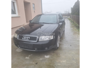 Audi A4 2004. god. -  kompletan auto u delovima