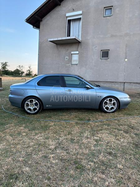 Alfa Romeo 156 