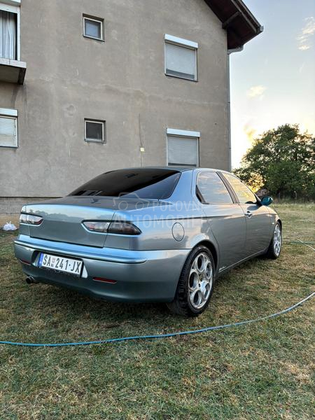 Alfa Romeo 156 