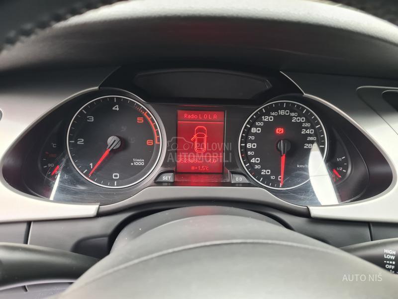 Audi A4 2.0 TDI PREMIUM