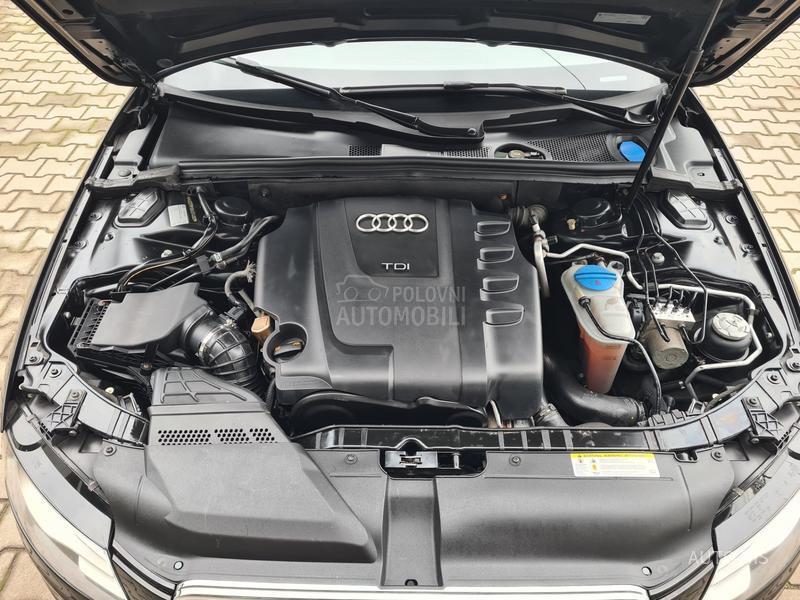 Audi A4 2.0 TDI PREMIUM