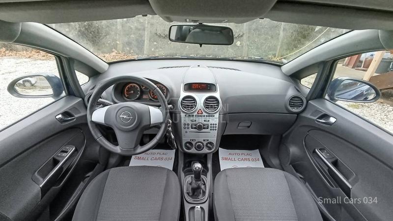 Opel Corsa D 1.2b SELECTION