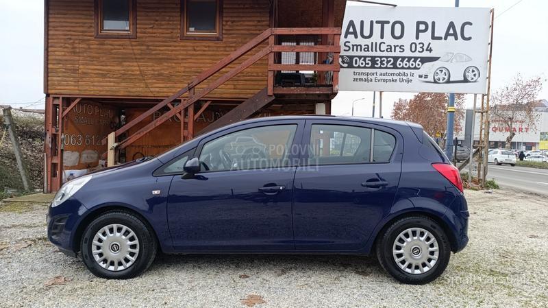 Opel Corsa D 1.2b SELECTION