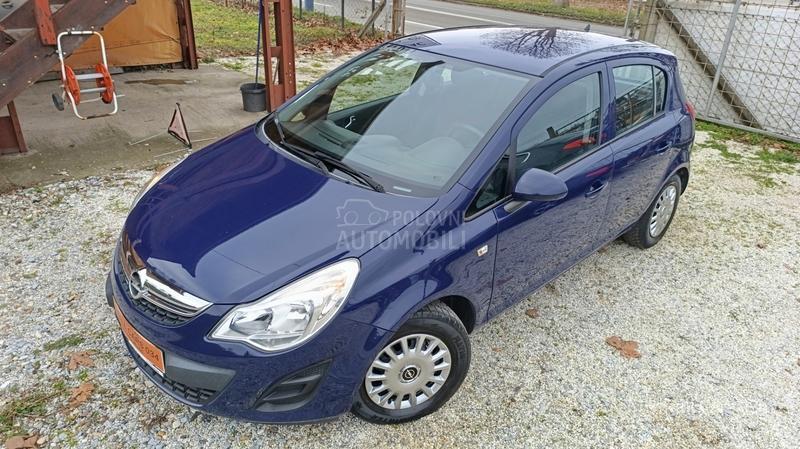 Opel Corsa D 1.2b SELECTION