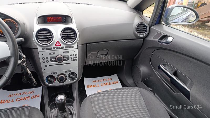 Opel Corsa D 1.2b SELECTION