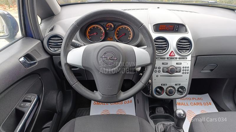 Opel Corsa D 1.2b SELECTION