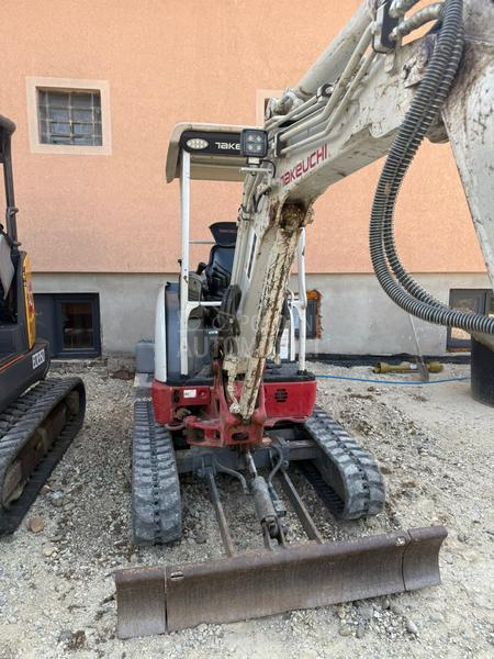 Takeuchi TB225