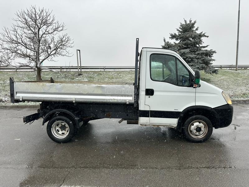 Iveco Daily 35 B KATEGORIJA