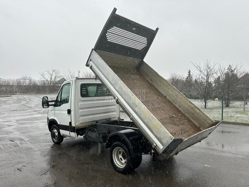 Iveco Daily 35 B KATEGORIJA