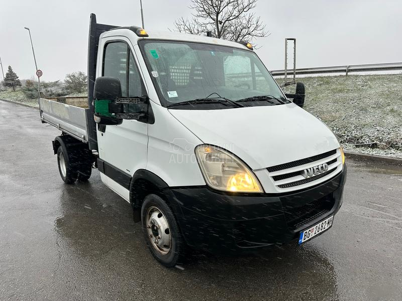 Iveco Daily 35 B KATEGORIJA