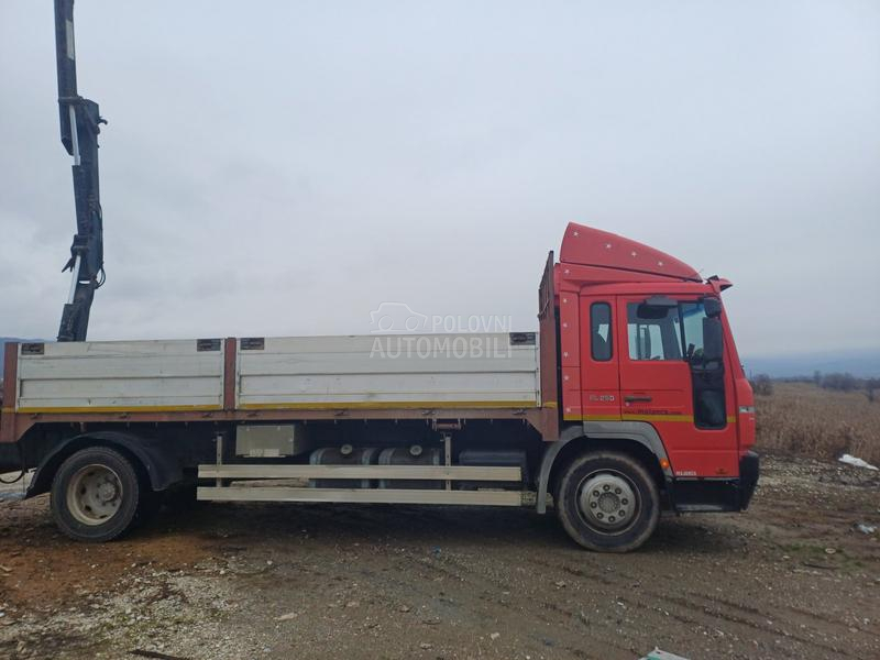 Volvo 250