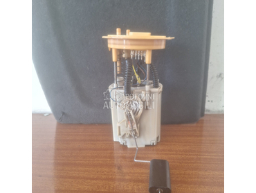 pumpa goriva  1.9 za Volkswagen Golf 5