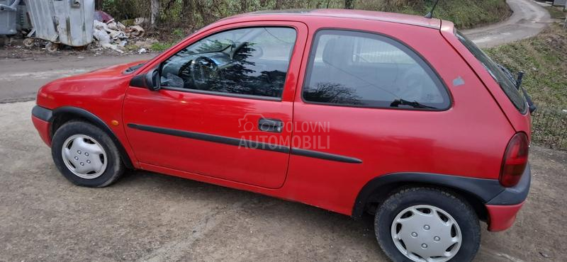 Opel Corsa B 