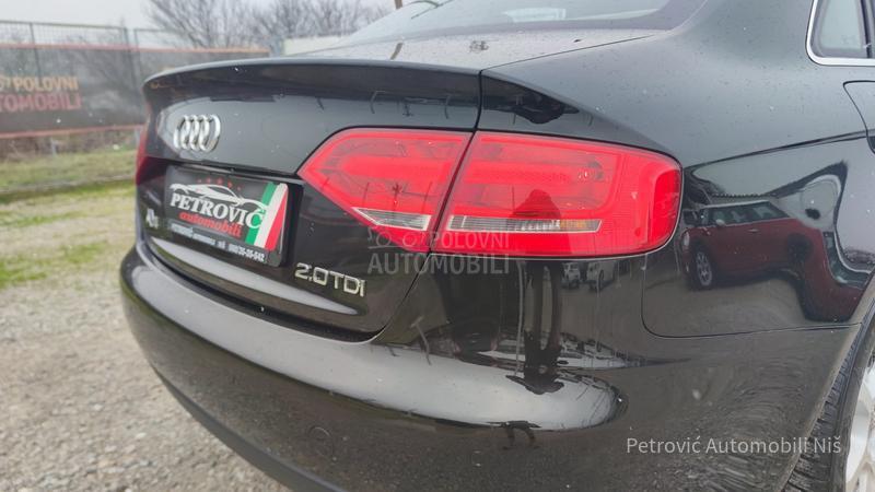 Audi A4 2.0 TDi //BUSINESS//