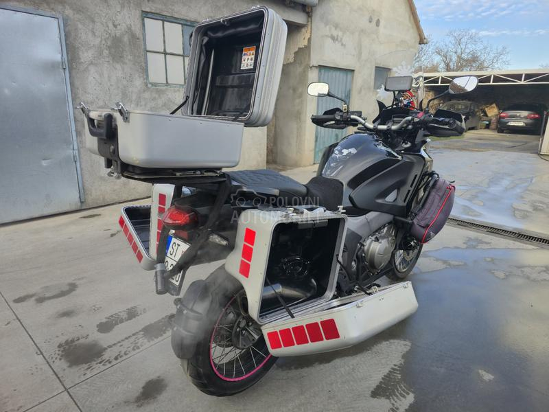 Honda VFR 1200X  Crosstourer