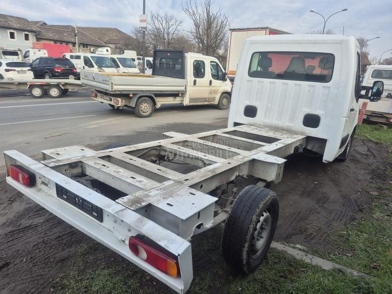 Renault Master 2.3