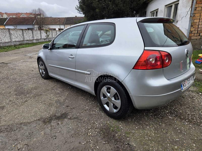 Volkswagen Golf 5 1.9 TDI