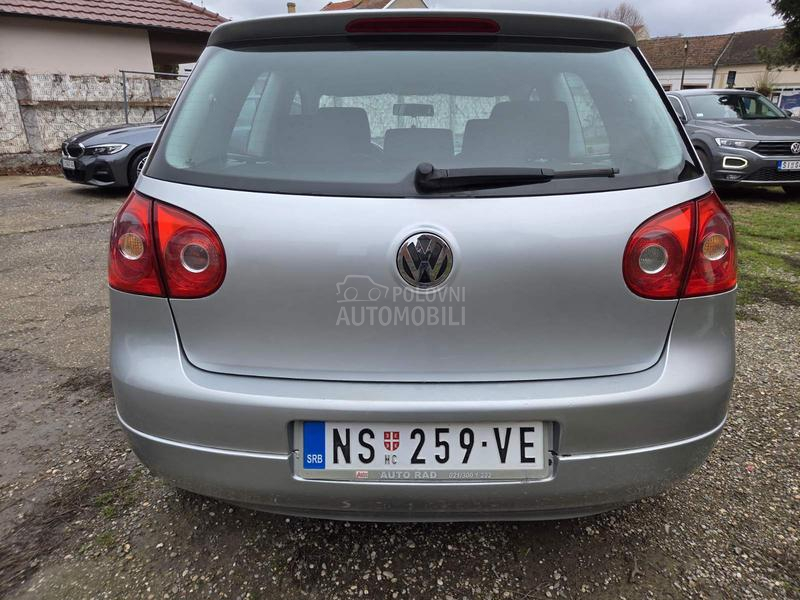 Volkswagen Golf 5 1.9 TDI