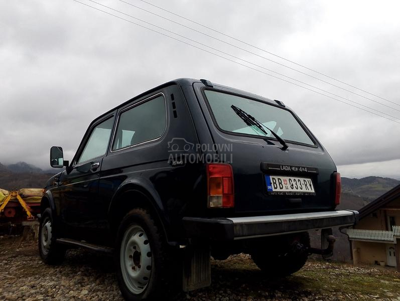 Lada Niva 
