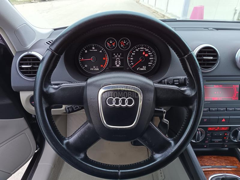 Audi A3 2.0TDI REST LED