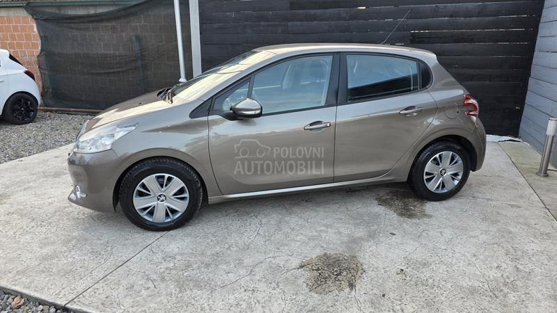 Peugeot 208 1.4 HDI