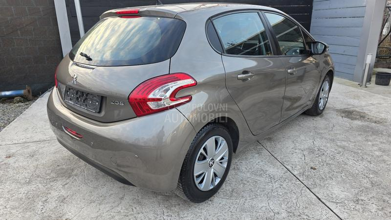 Peugeot 208 1.4 HDI