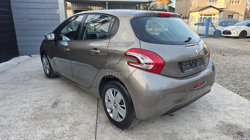 Peugeot 208 1.4 HDI