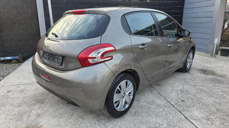 Peugeot 208 1.4 HDI