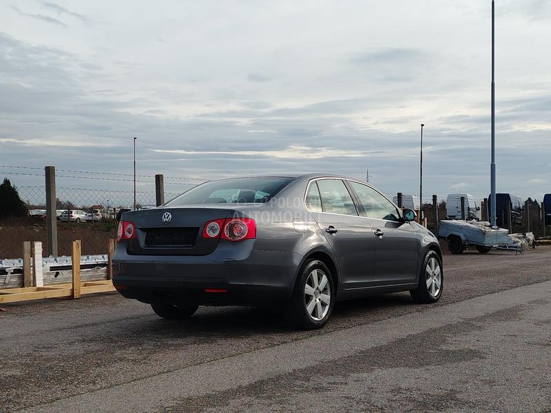 Volkswagen Passat B6 2.0 TDI