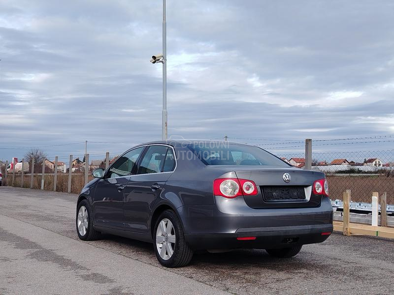 Volkswagen Passat B6 2.0 TDI