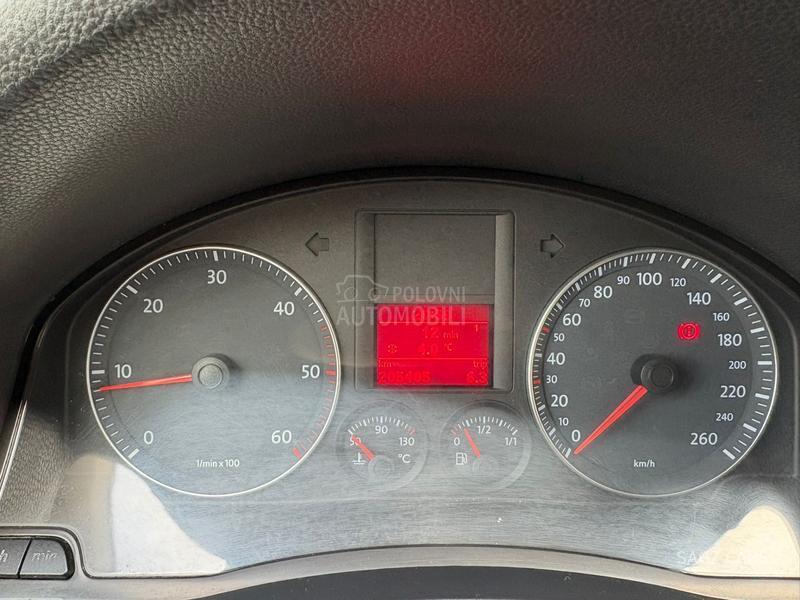 Volkswagen Golf 5 1.9 TDI