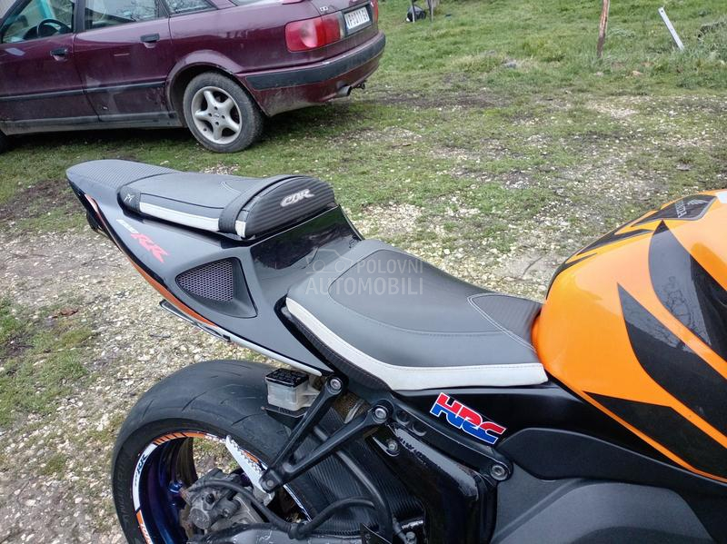 Honda cbr 1000rr