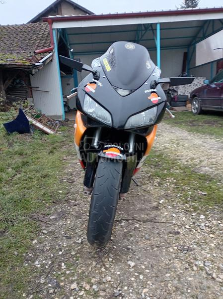 Honda cbr 1000rr